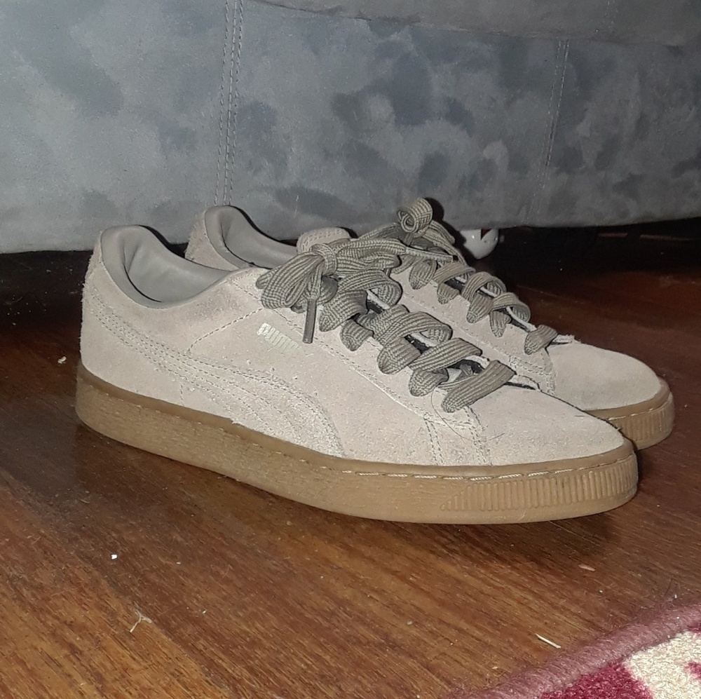 Puma - Picture 4 of 4